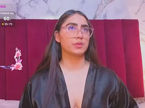 JESSYCORTES élő XXX-chatje