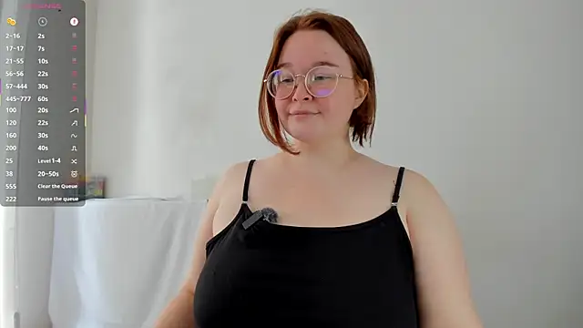 DebbieWoood's Live XXX Chat