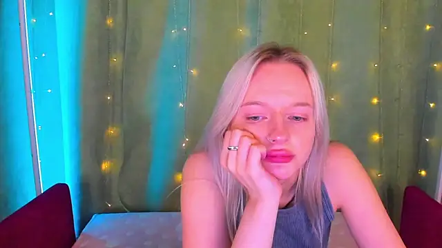 AlessaKiss Live XXX-Chat