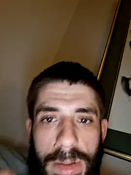 DaUninut696's Live XXX Chat