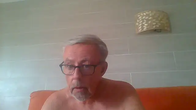 tuggy59's Live XXX Chat