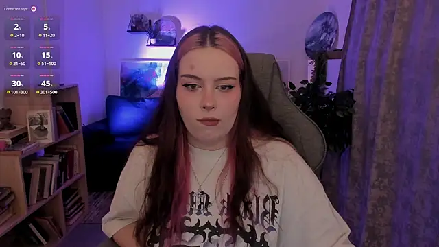 CoraMiel's Live XXX Chat