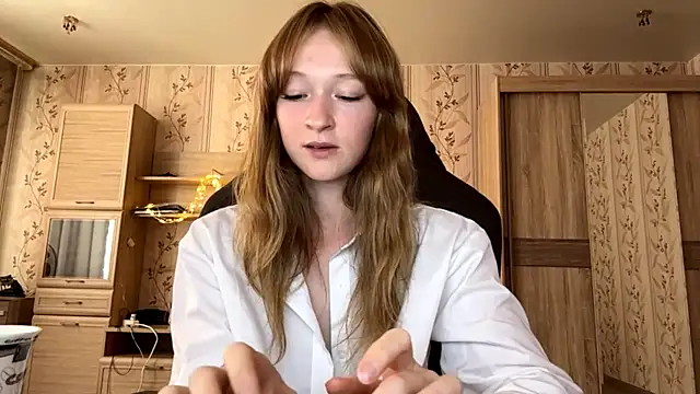 Živý XXX chat SalmonWhip
