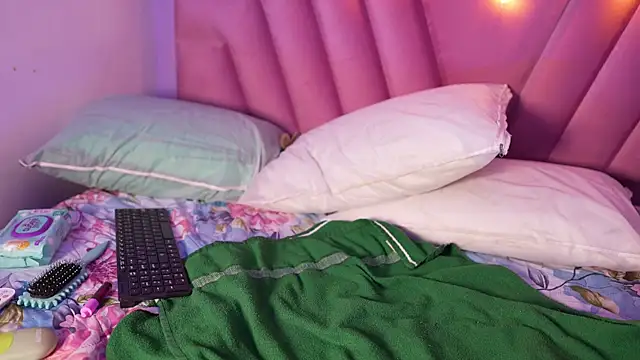naughtyyindiann Live XXX-Chat