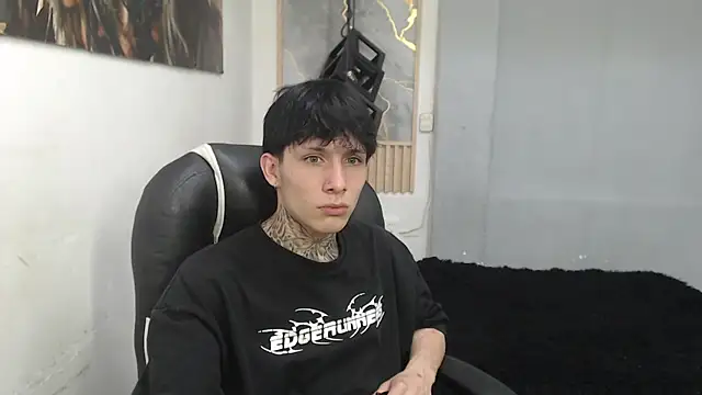 XXX chat uživo modela Cry_thereal