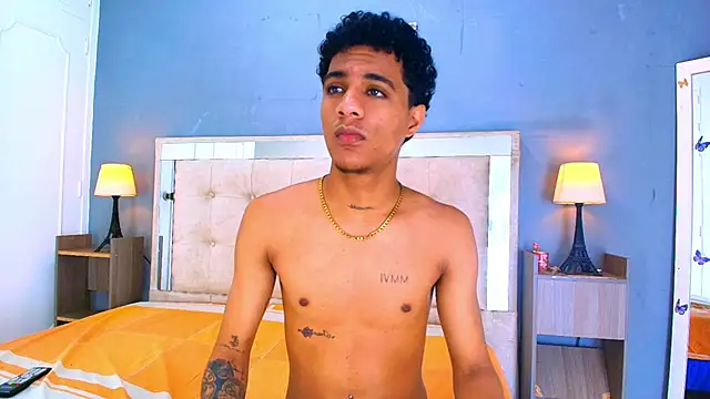 _Thiago12 live XXX chat