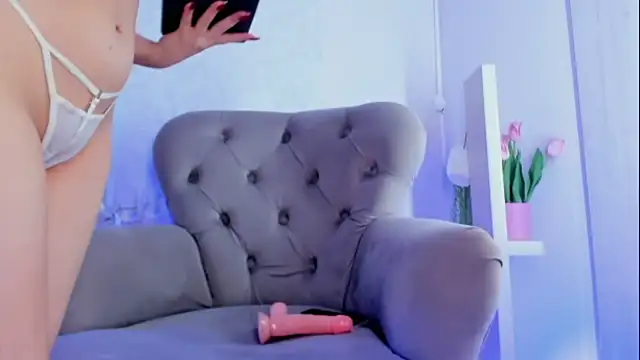 EmmaDuvall's Live XXX Chat