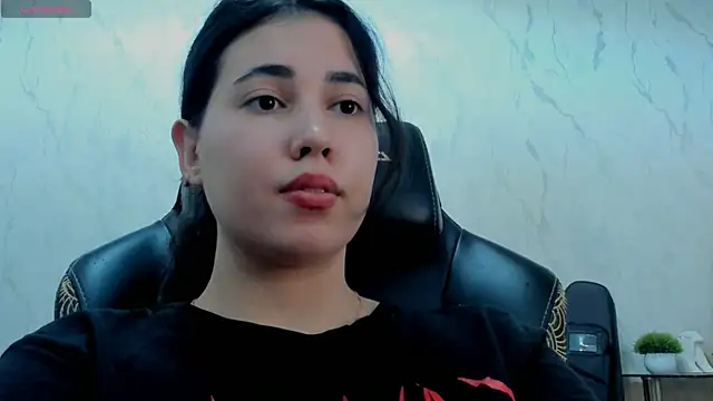 Chat XXX ao vivo de Diara_1an