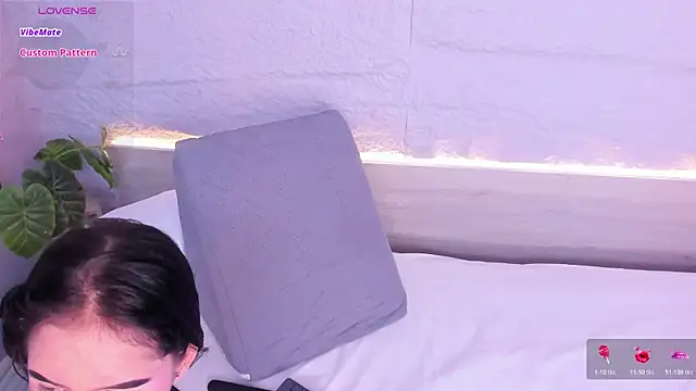Chat +18 de angelaG1 ao vivo