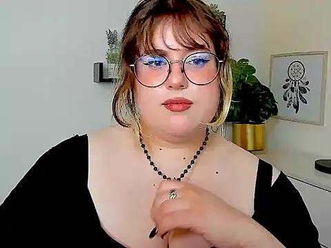 Czat XXX na żywo – OpheliaLush