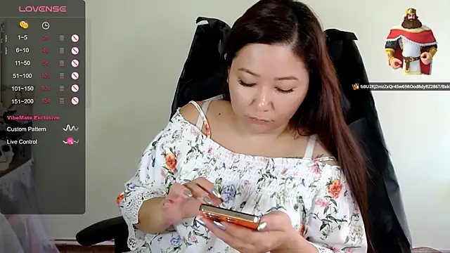 LisaAsianFlower's Live XXX Chat