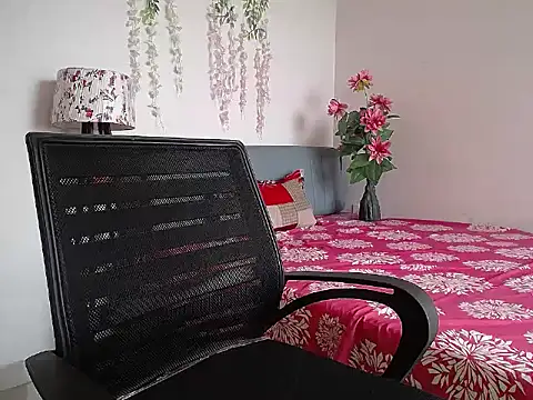 Love_Sundari's Live XXX Chat