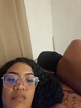 Chat XXX en directo de Dominik_Alondra