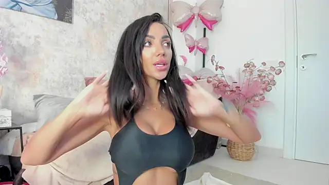 Erika_Bee Live XXX-chat