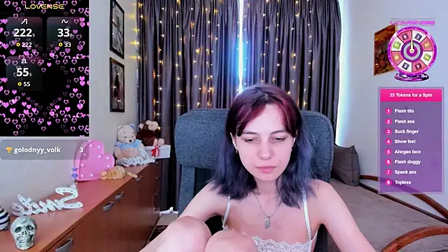 צ'אט XXX בשידור חי של MiniLysii