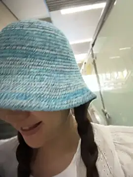 xiaoxiaocheng678 – Naživo XXX chat