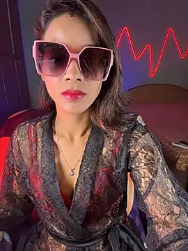 Ivy_the_goddess Adlı Modelin Canlı XXX Sohbeti