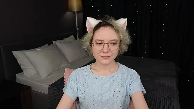 HottoKori Adlı Modelin Canlı XXX Sohbeti