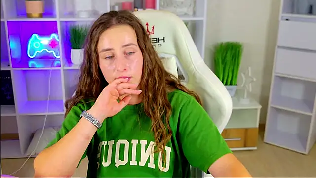 NadinnL – Naživo XXX chat