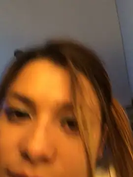 Chat +18 de 3littles ao vivo