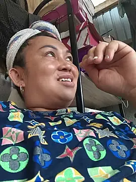 Laiskie_33 Obrolan Langsung XXX