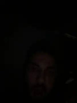 הופעת וובקאם של lindaandtony