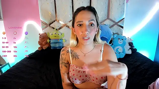 Amanda_klaire's Live XXX Chat