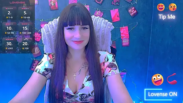 Chatroom XXX en direct de Violla_My