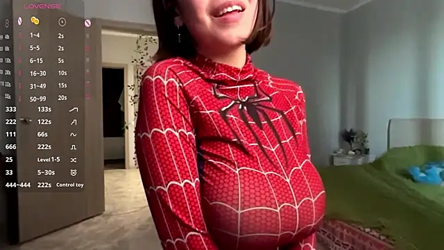 Chat +18 de OlivaRotundo ao vivo