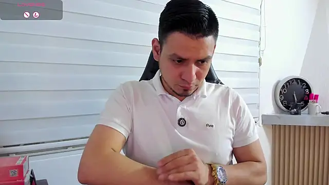 Rick_Adams Live XXX-chat