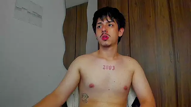 Maximo_Miller Webcam show