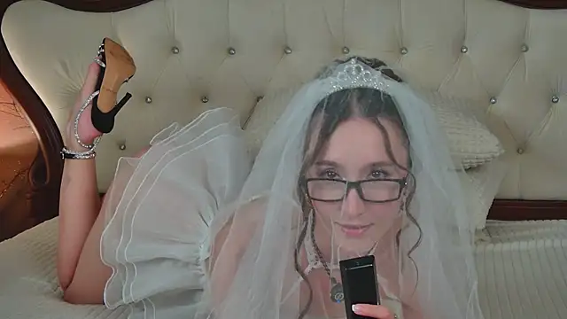 XXX chat uživo modela LizaMoon__