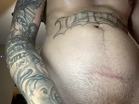 JuicyJoshy live XXX chat