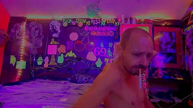 Splash_Queen420 – Naživo XXX chat