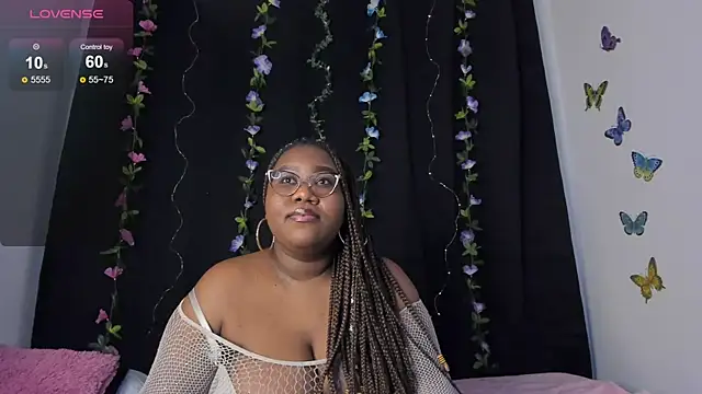 Darnellqueen – Naživo XXX chat