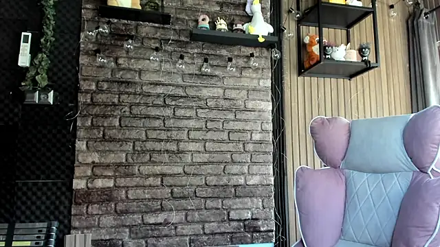karo123421's Live XXX Chat