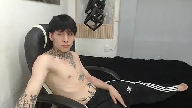 Cry_thereal 现场XXX聊天