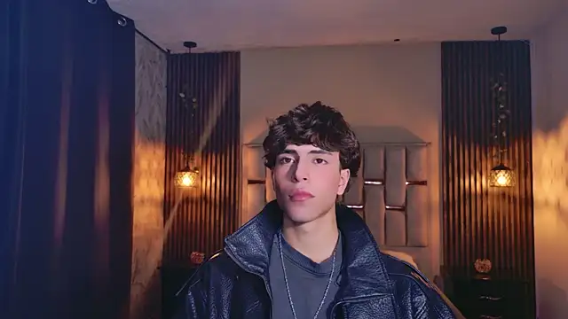 Živý XXX chat Michaell_Peters