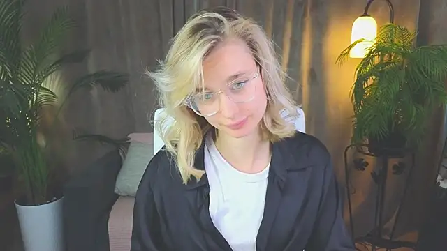 Živý XXX chat NoraMoreau