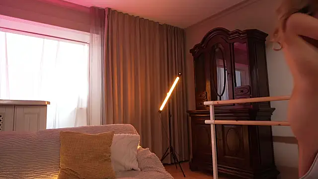 دردشة aurora_nude الجنسية المباشرة