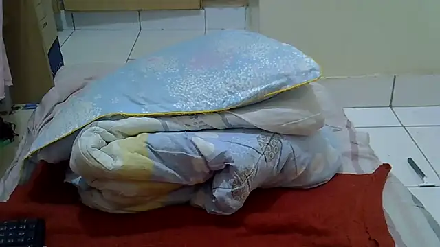 pretty_brina – Live XXX-chat