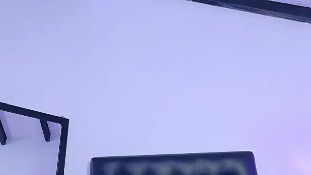 Skinny_hottie18のライブXXXチャット