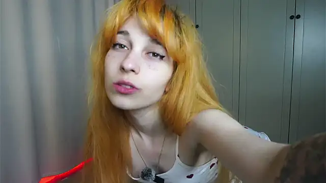 tgirlfoxyのライブXXXチャット