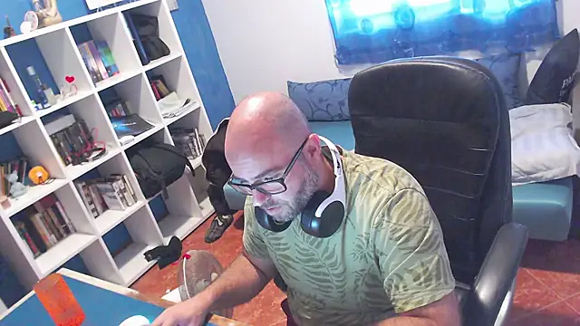 عرض كام ravingr4d4