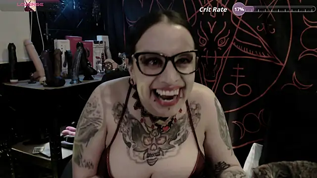 Chatroom XXX en direct de Evil_Queen_666