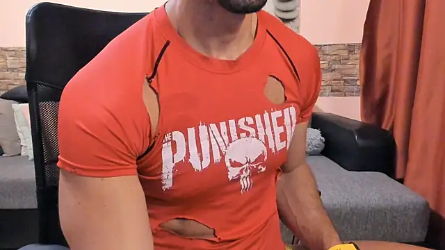 Chat XXX en directo de HotHunkTrainer