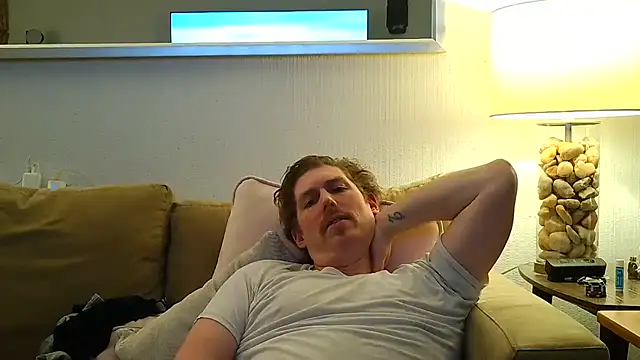 Check-Mate Show in webcam