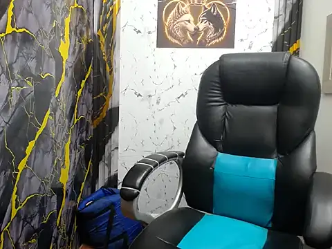 Isa_Fem19 élő XXX-chatje