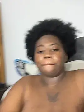 nathasha_miller2 élő XXX-chatje