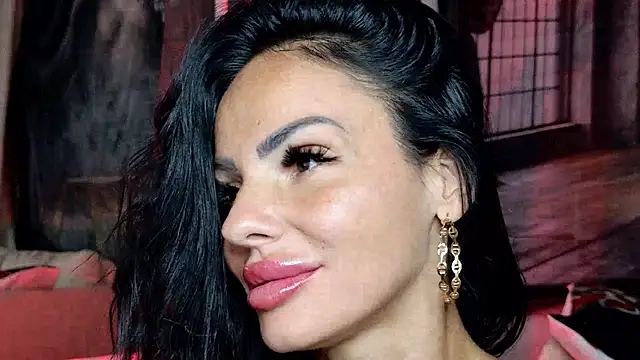 Elle_Vie élő XXX-chatje